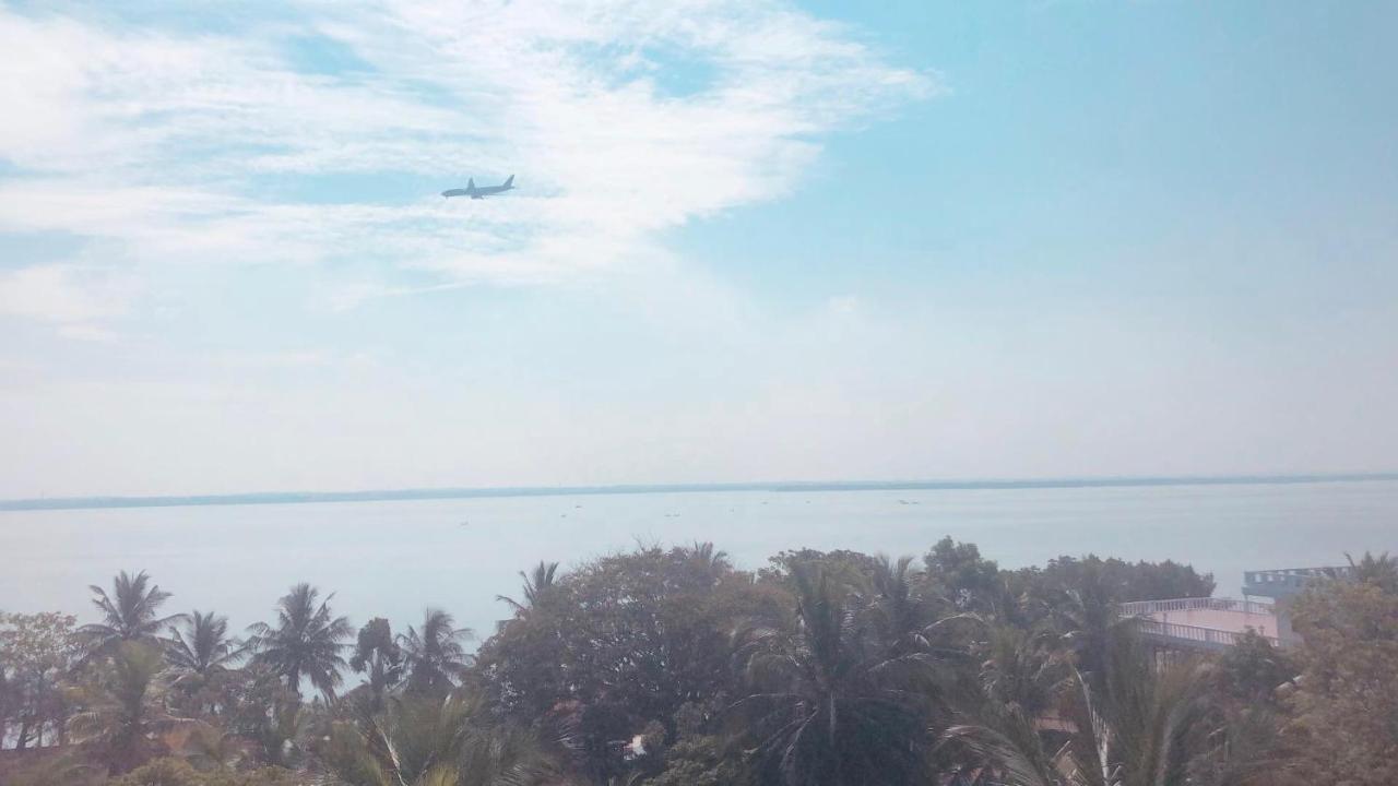 Hotel Lagoon Paradise Negombo Ngoại thất bức ảnh